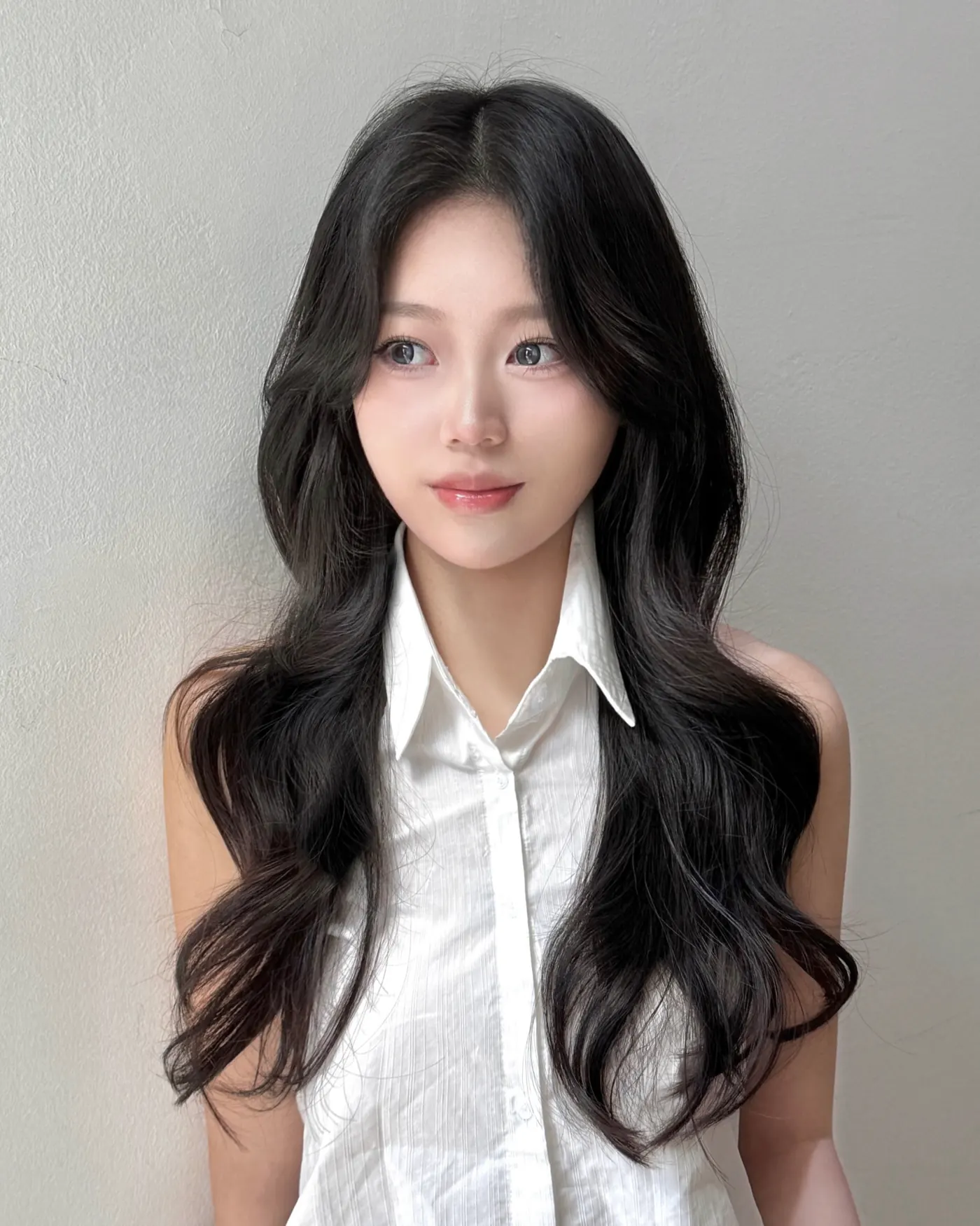 Long soft waves with a centre part · RARIEN Myeongdong
